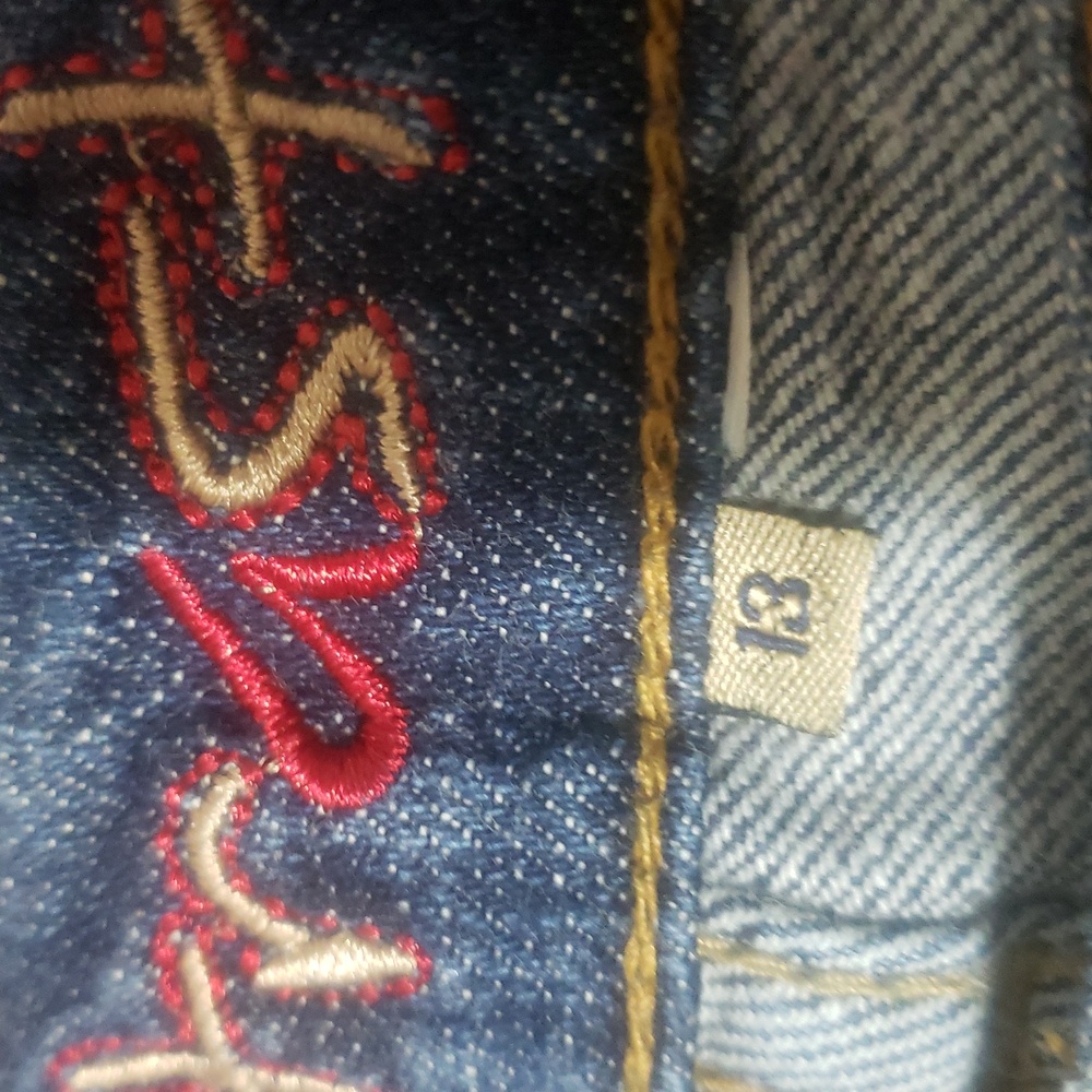 Reitmans Contrast Flared Jeans Size 13. - Picture 4 of 5